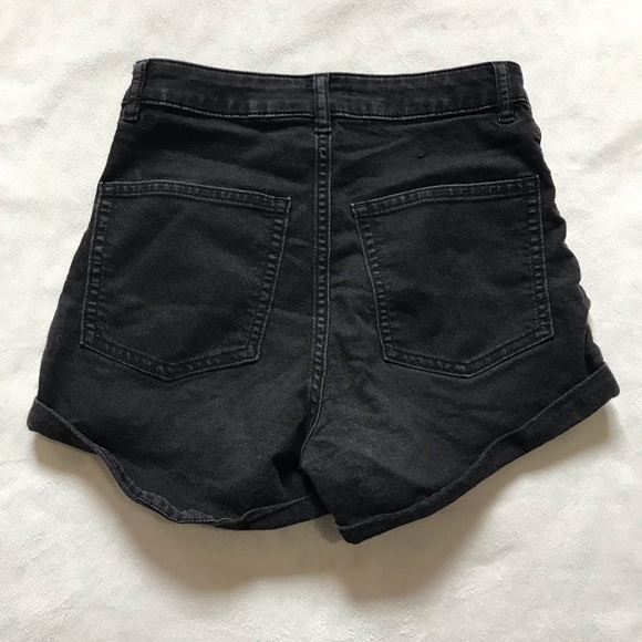 H&M | Shorts - Picture 2 of 3